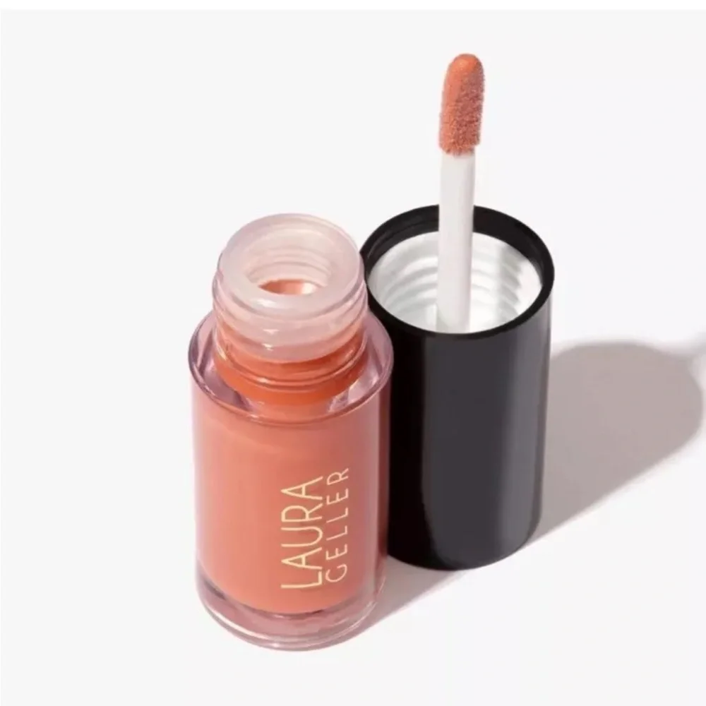New! Laura Geller Treat-n-Go Tinted Lip Oil in Crunch Time